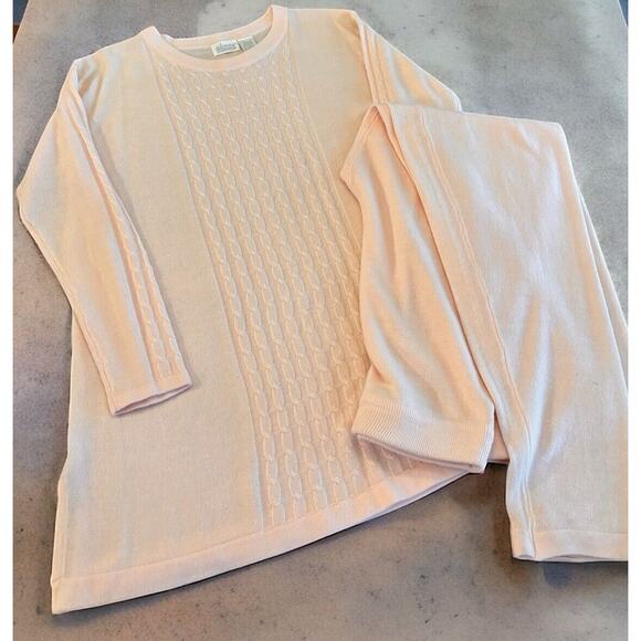 Adonna Leisurewear 2 Pc Soft Nightgown PJ Pink Long Sleeve Pants Medium Lounge - Picture 1 of 3